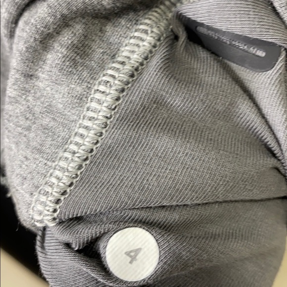 Lululemon Athletica Coast Wrap size 4 - Picture 6 of 6